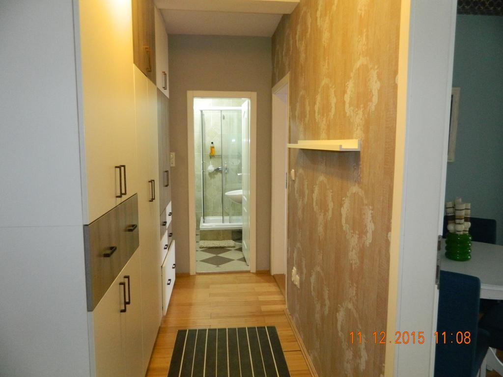 Apartment Dunja Нови-Сад Экстерьер фото